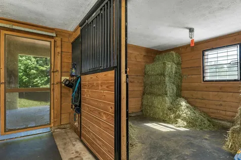 107 Kendall Pond Road Windham NH 03087