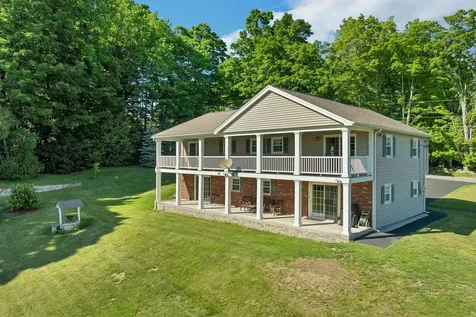 107 Kendall Pond Road Windham NH 03087