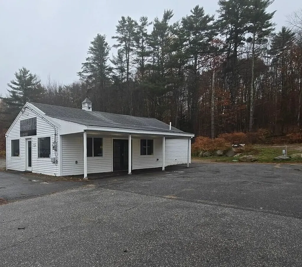 187 Dover Road Chichester NH 03258