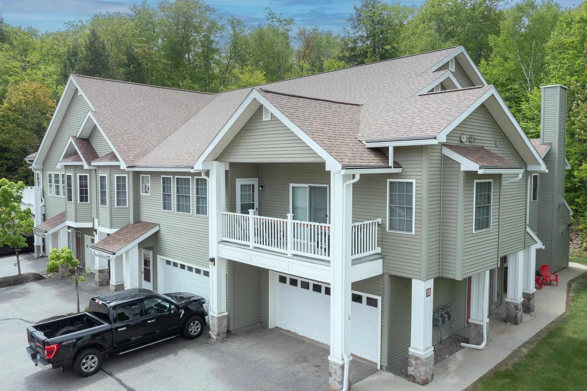 11 Blueberry Hill Road Plymouth NH 03264