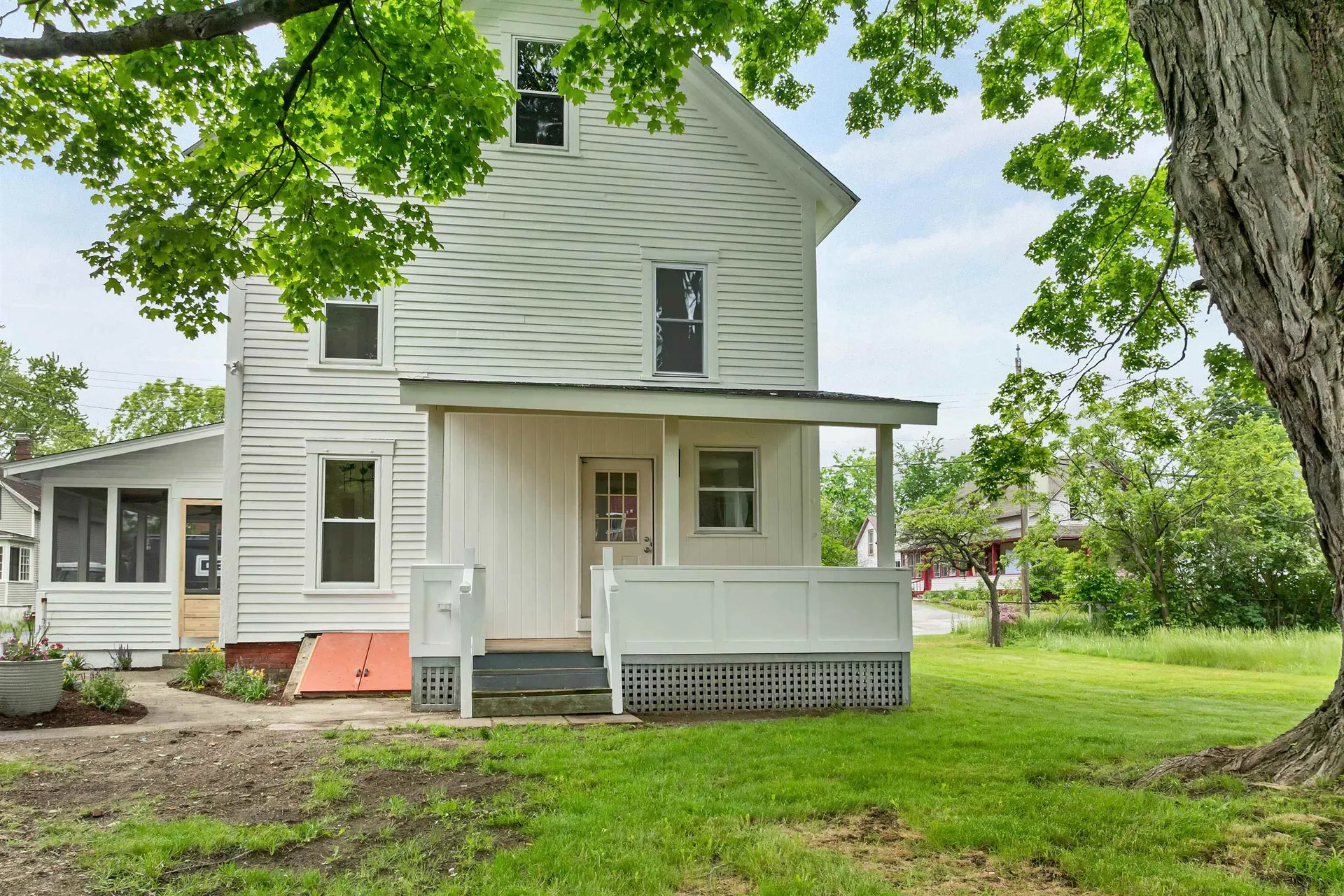 33 Spruce Street Concord NH 03301