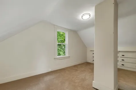 33 Spruce Street Concord NH 03301