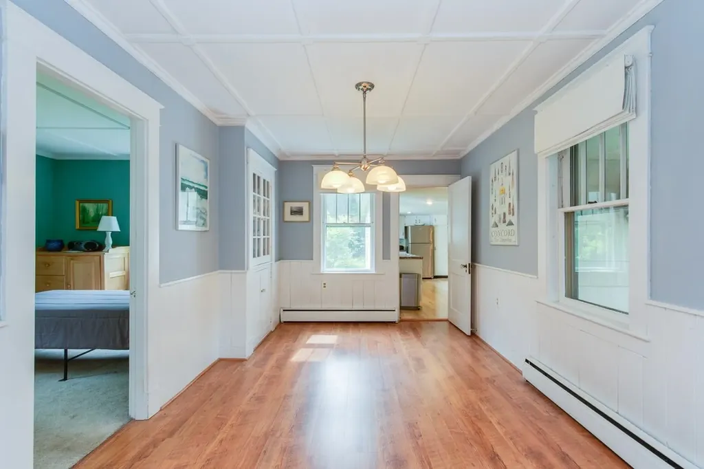 493 Clinton Street Concord NH 03301