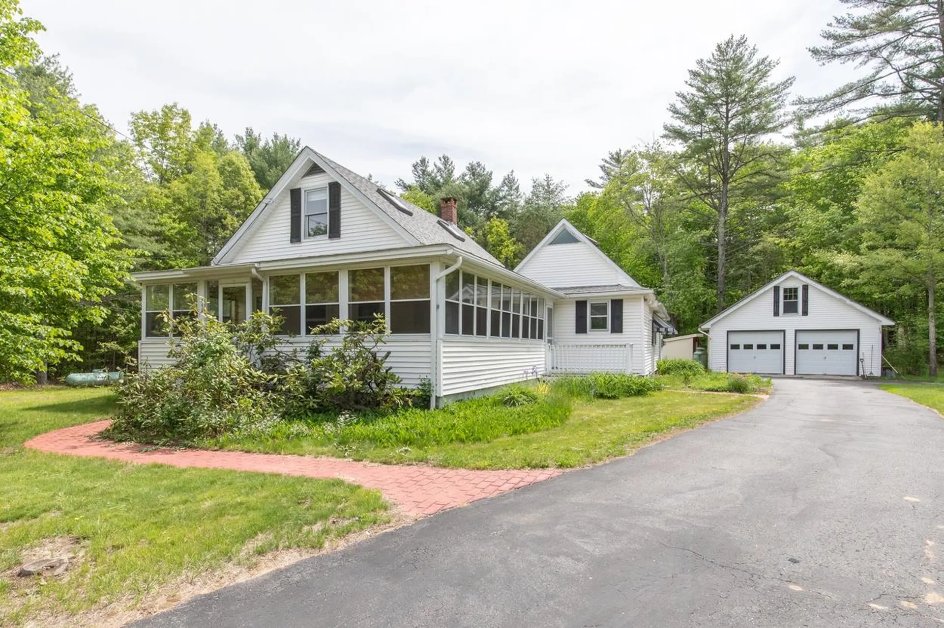 493 Clinton Street Concord NH 03301