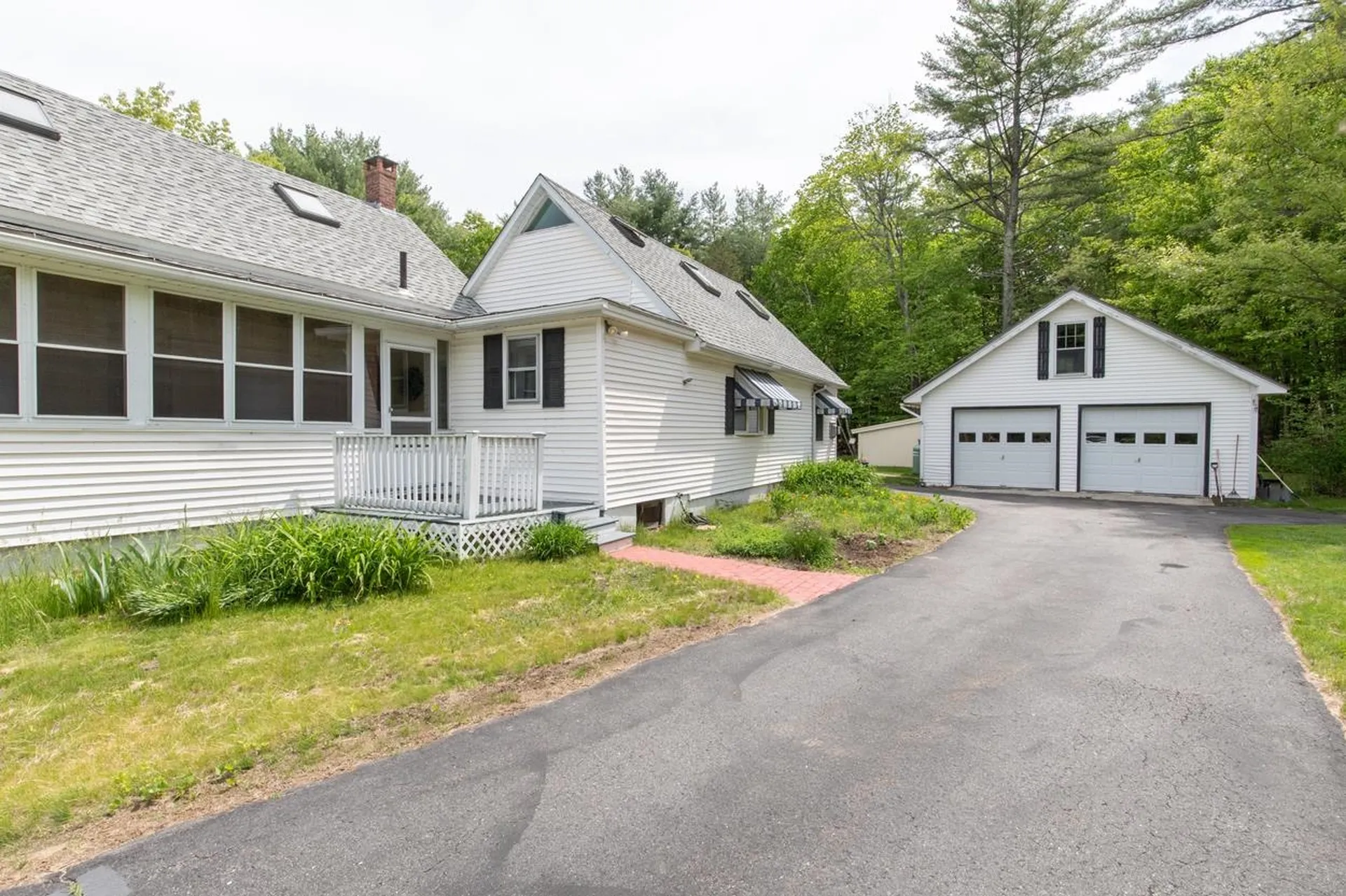 493 Clinton Street Concord NH 03301