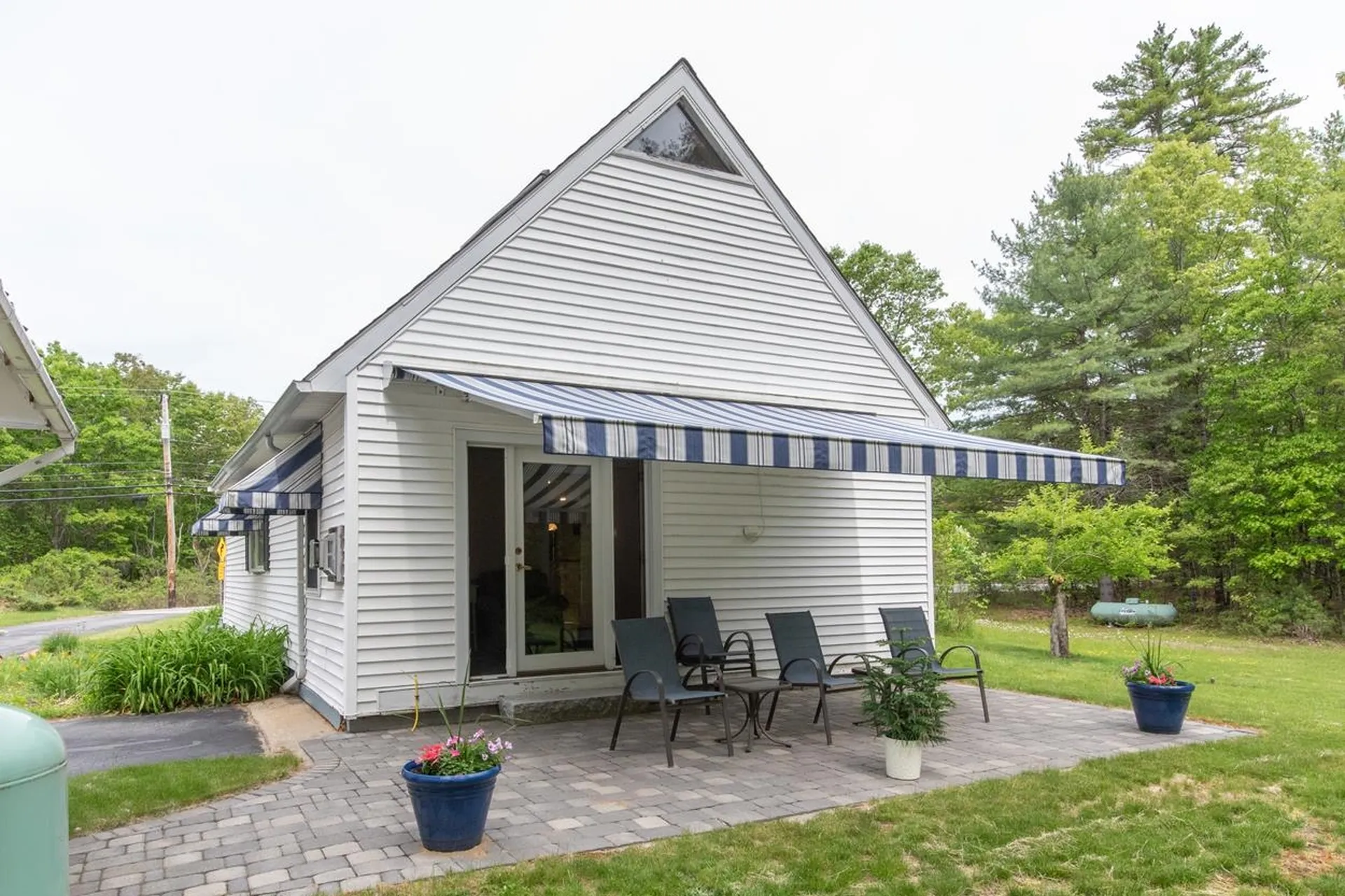 493 Clinton Street Concord NH 03301