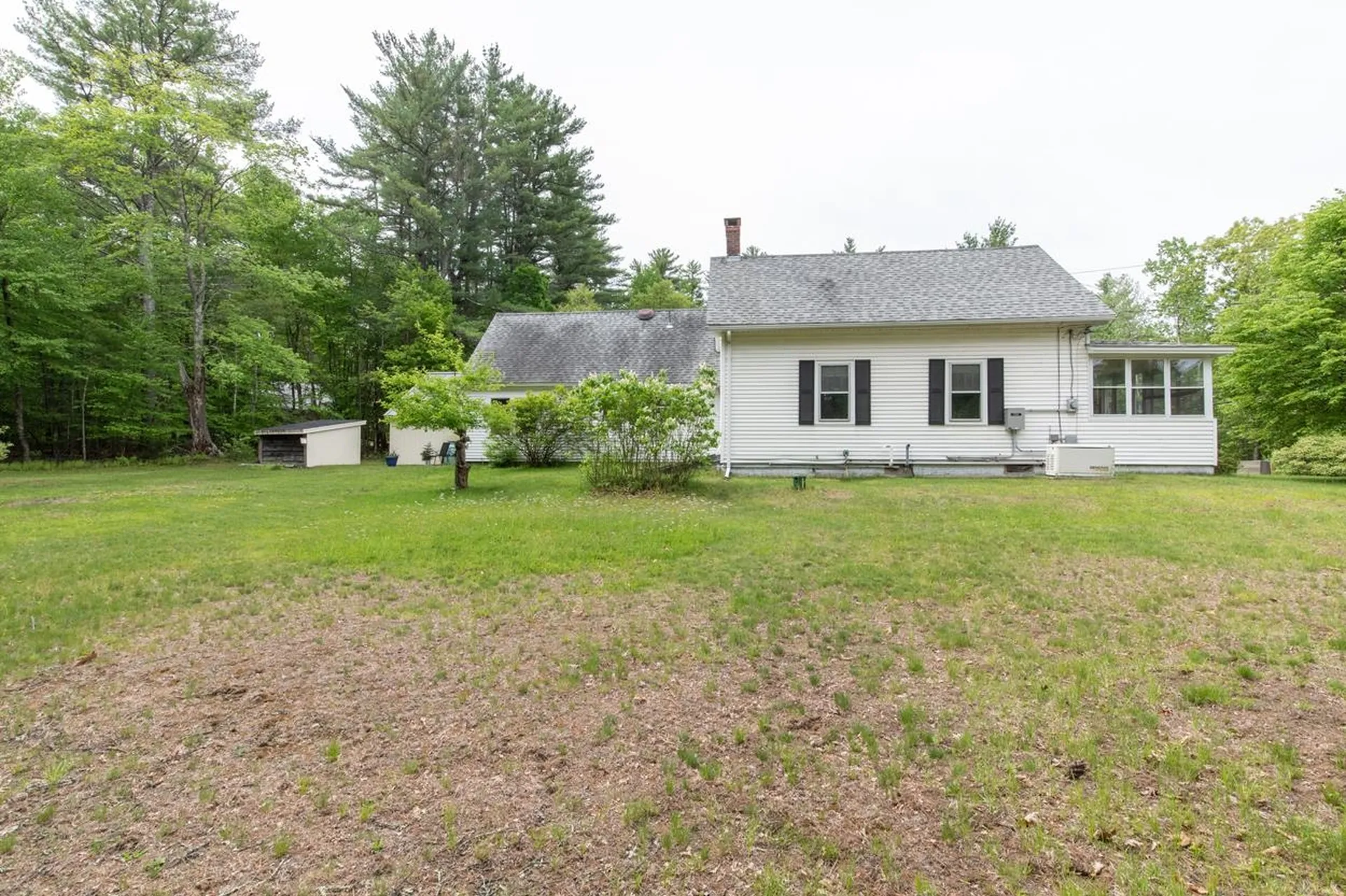 493 Clinton Street Concord NH 03301