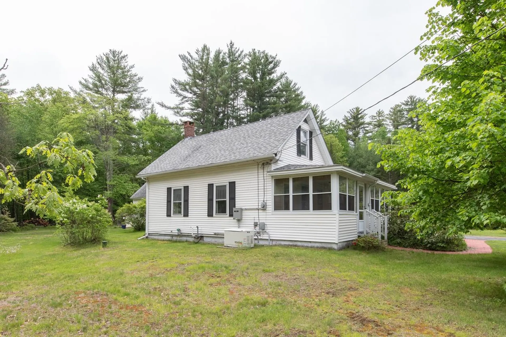 493 Clinton Street Concord NH 03301
