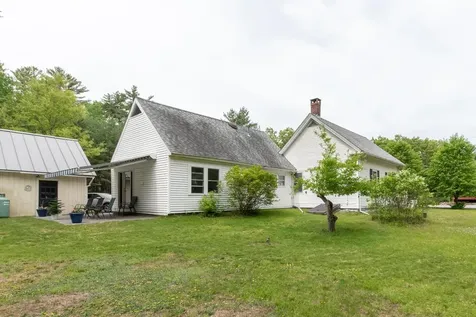 493 Clinton Street Concord NH 03301