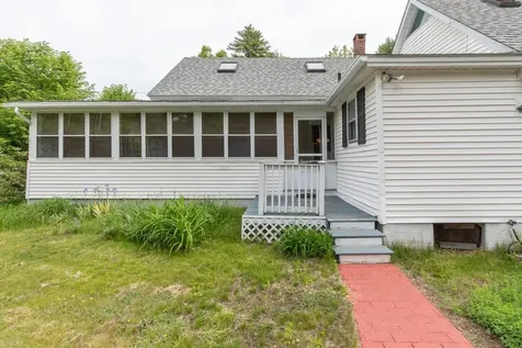 493 Clinton Street Concord NH 03301