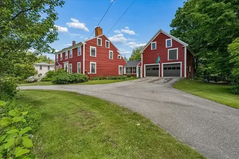 11 Stark N Highway Dunbarton NH 03046