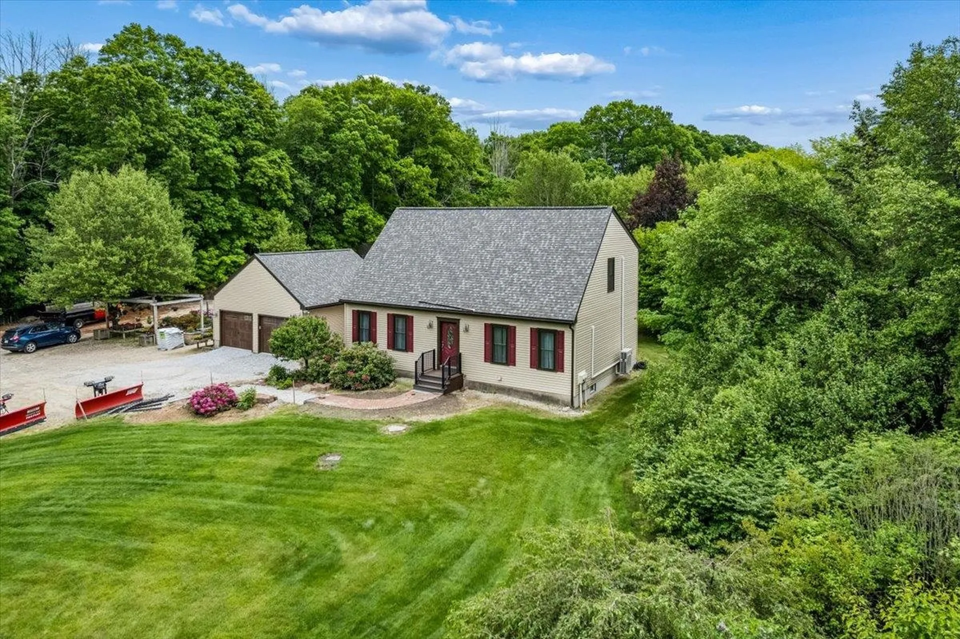 240 Sandown Road Chester NH 03036