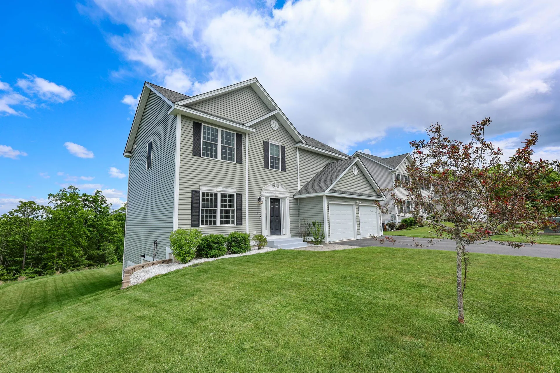 142 Brookview Drive Hooksett NH 03106