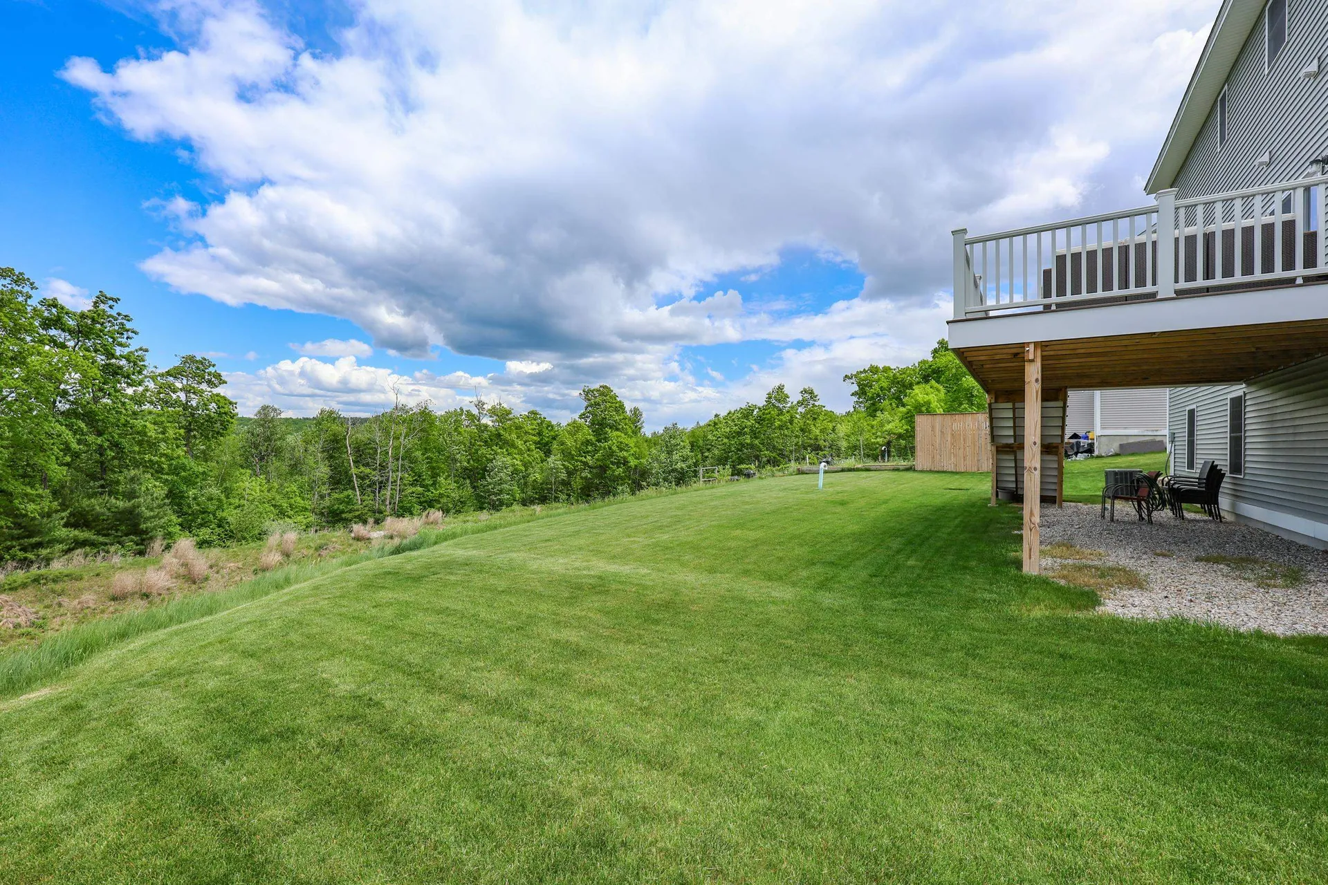 142 Brookview Drive Hooksett NH 03106