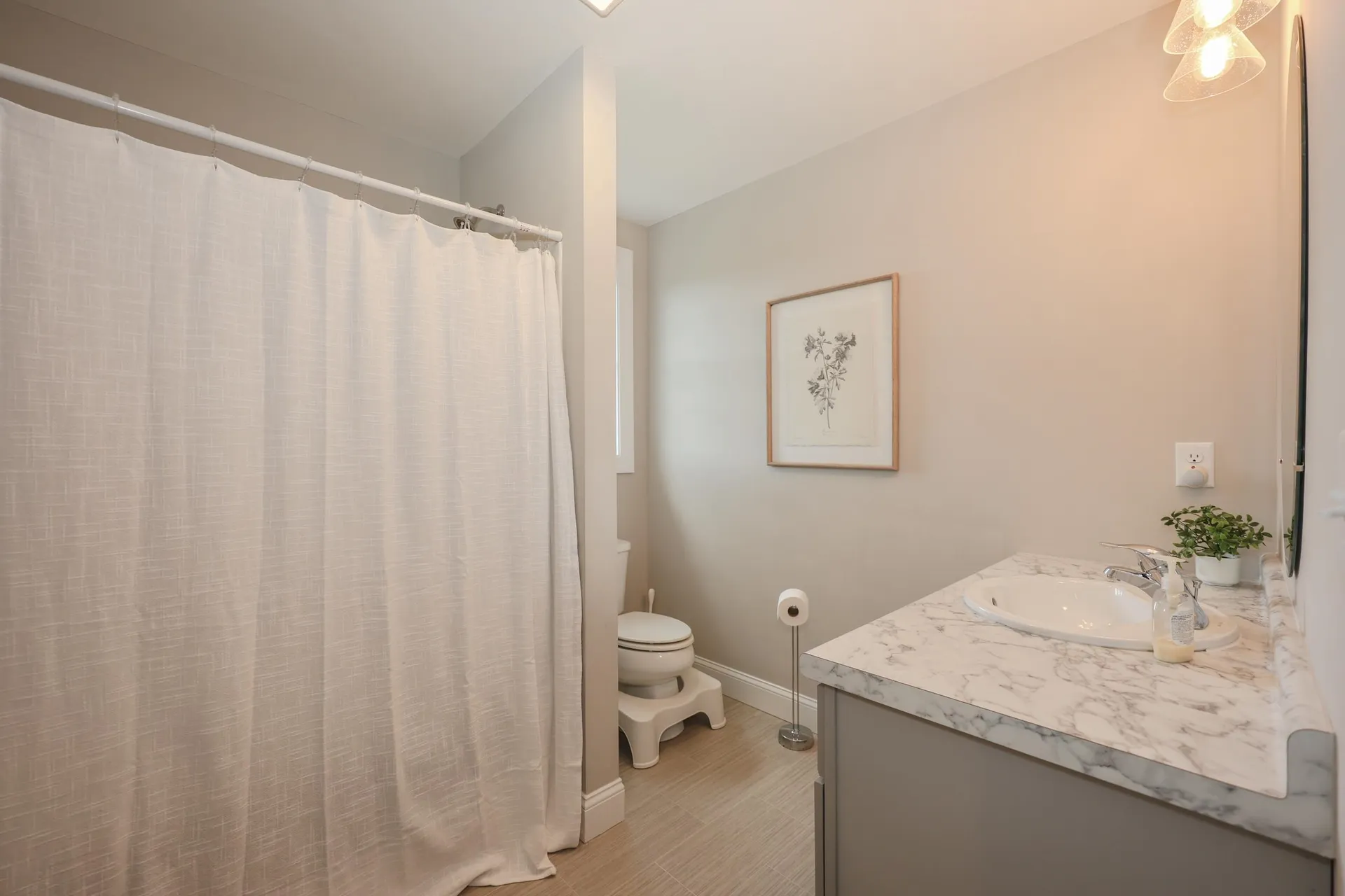 142 Brookview Drive Hooksett NH 03106