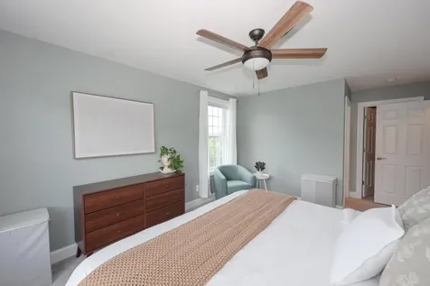 142 Brookview Drive Hooksett NH 03106