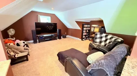54 Chase Road Londonderry NH 03053