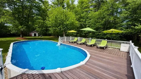 54 Chase Road Londonderry NH 03053