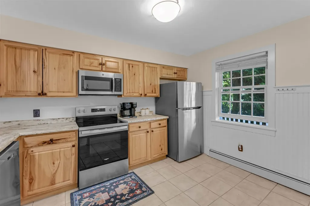 1404 Brand Farm Drive South Burlington VT 05403