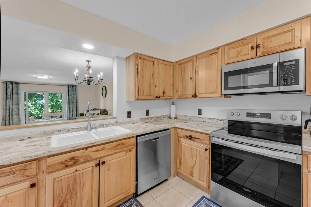 1404 Brand Farm Drive South Burlington VT 05403