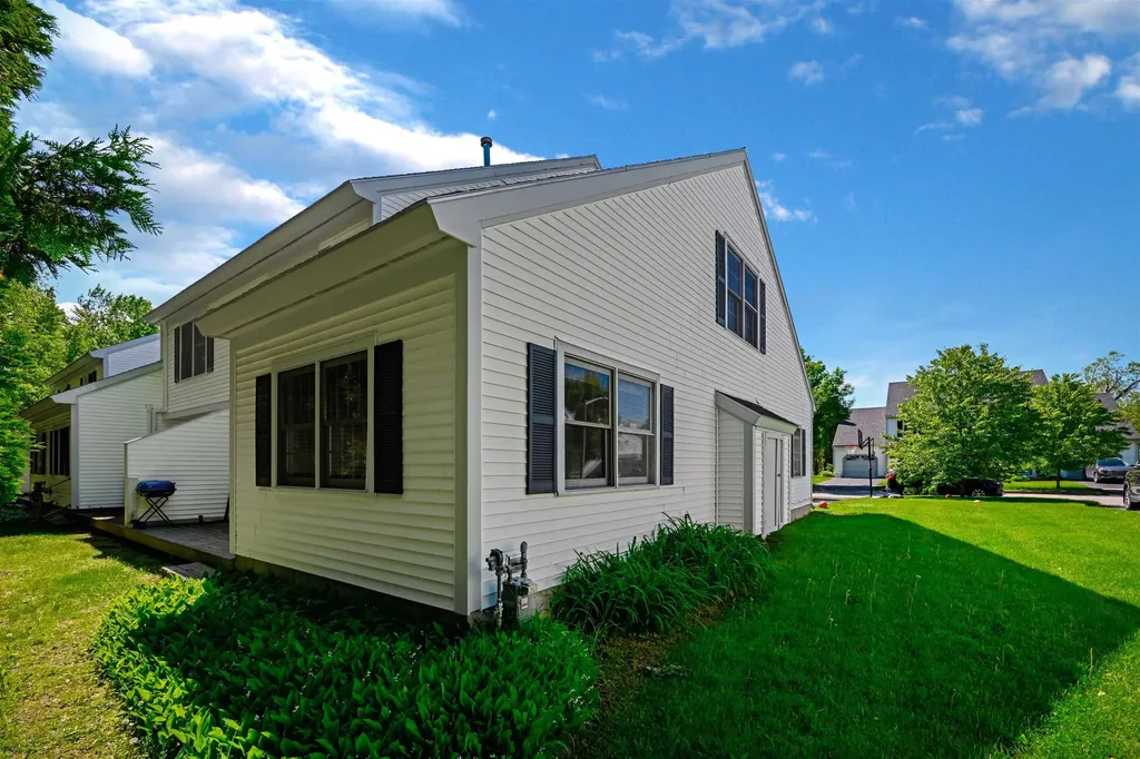 1404 Brand Farm Drive South Burlington VT 05403