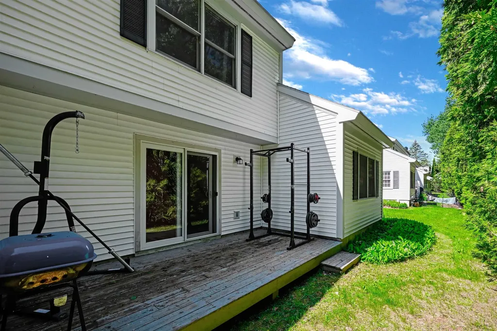 1404 Brand Farm Drive South Burlington VT 05403