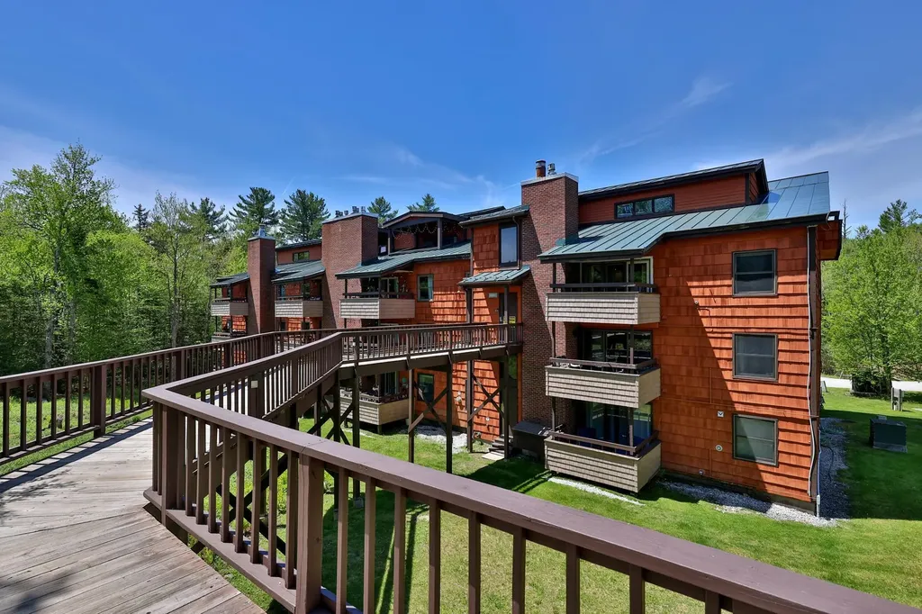 118 Gateway Court Mendon VT 05701