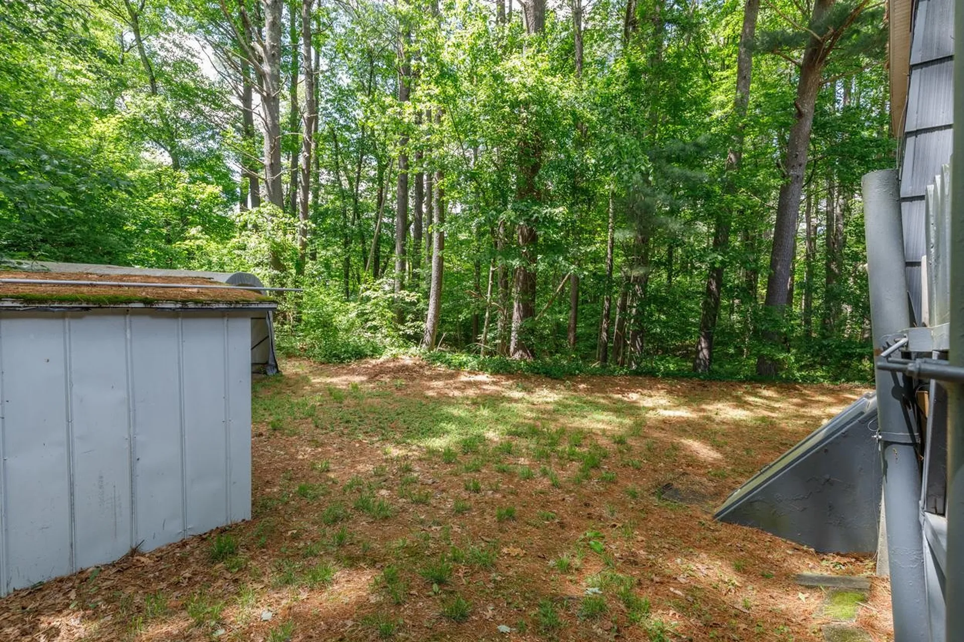3 Madison Avenue Pelham NH 03076