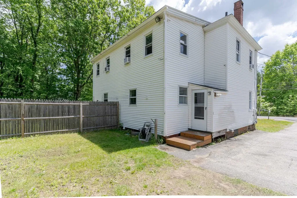 484 Silver Street Rollinsford NH 03869