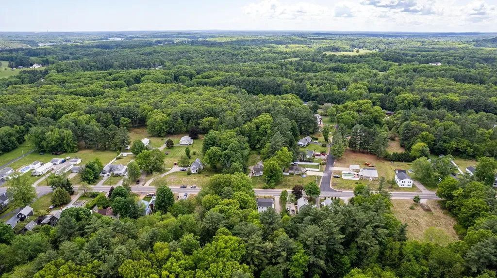 484 Silver Street Rollinsford NH 03869