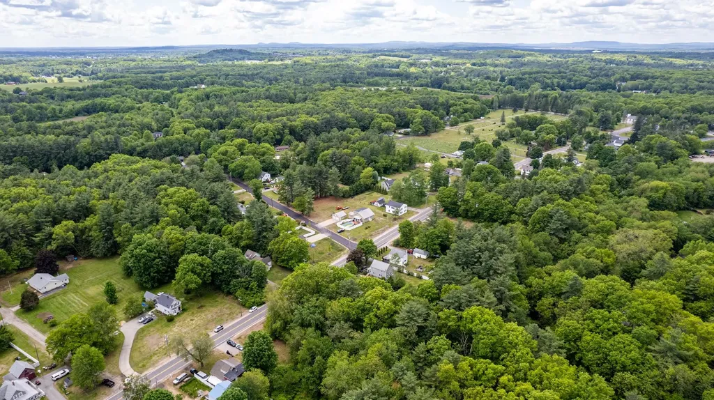 484 Silver Street Rollinsford NH 03869