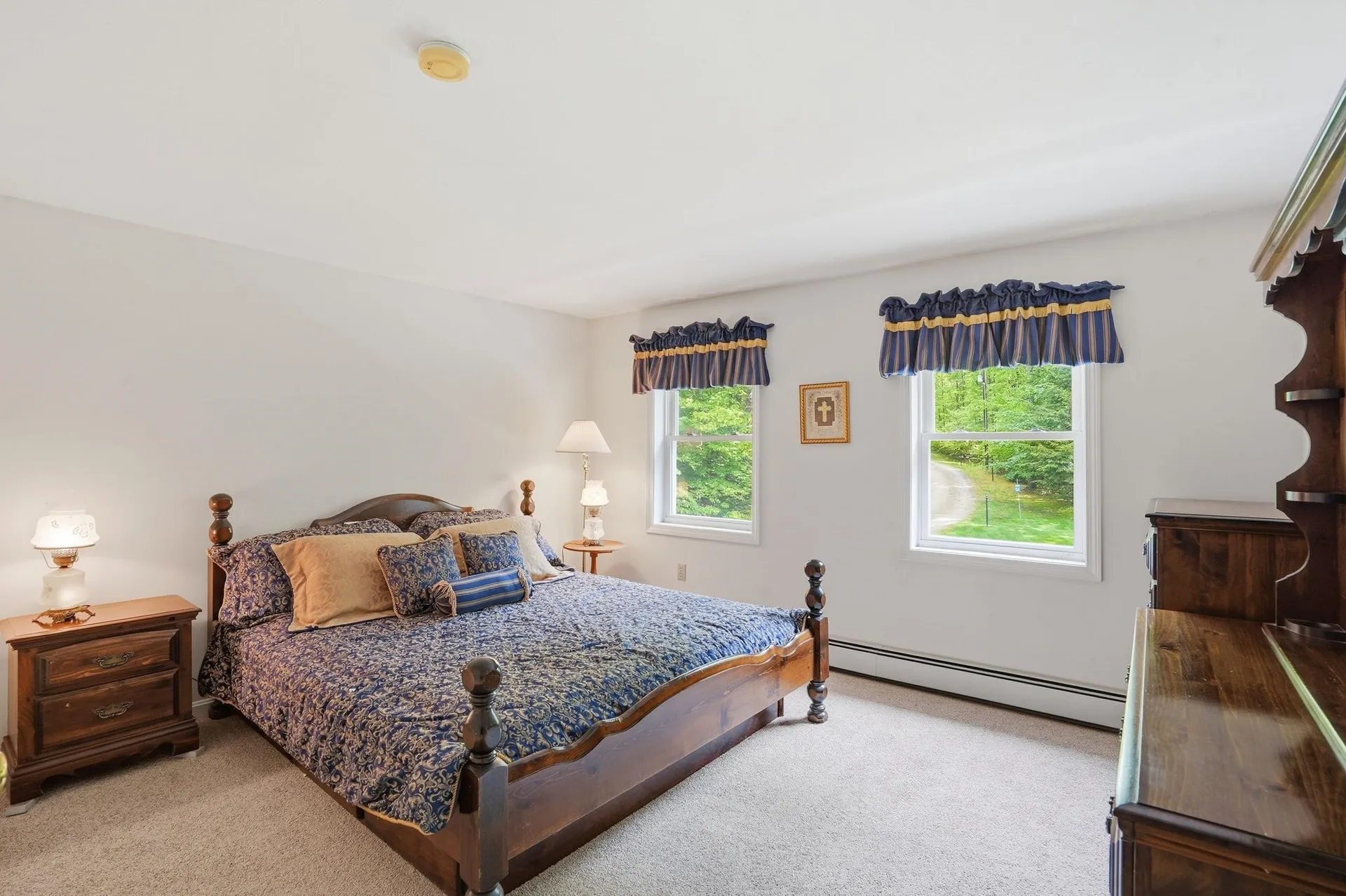 7077 Shaker Road Loudon NH 03307