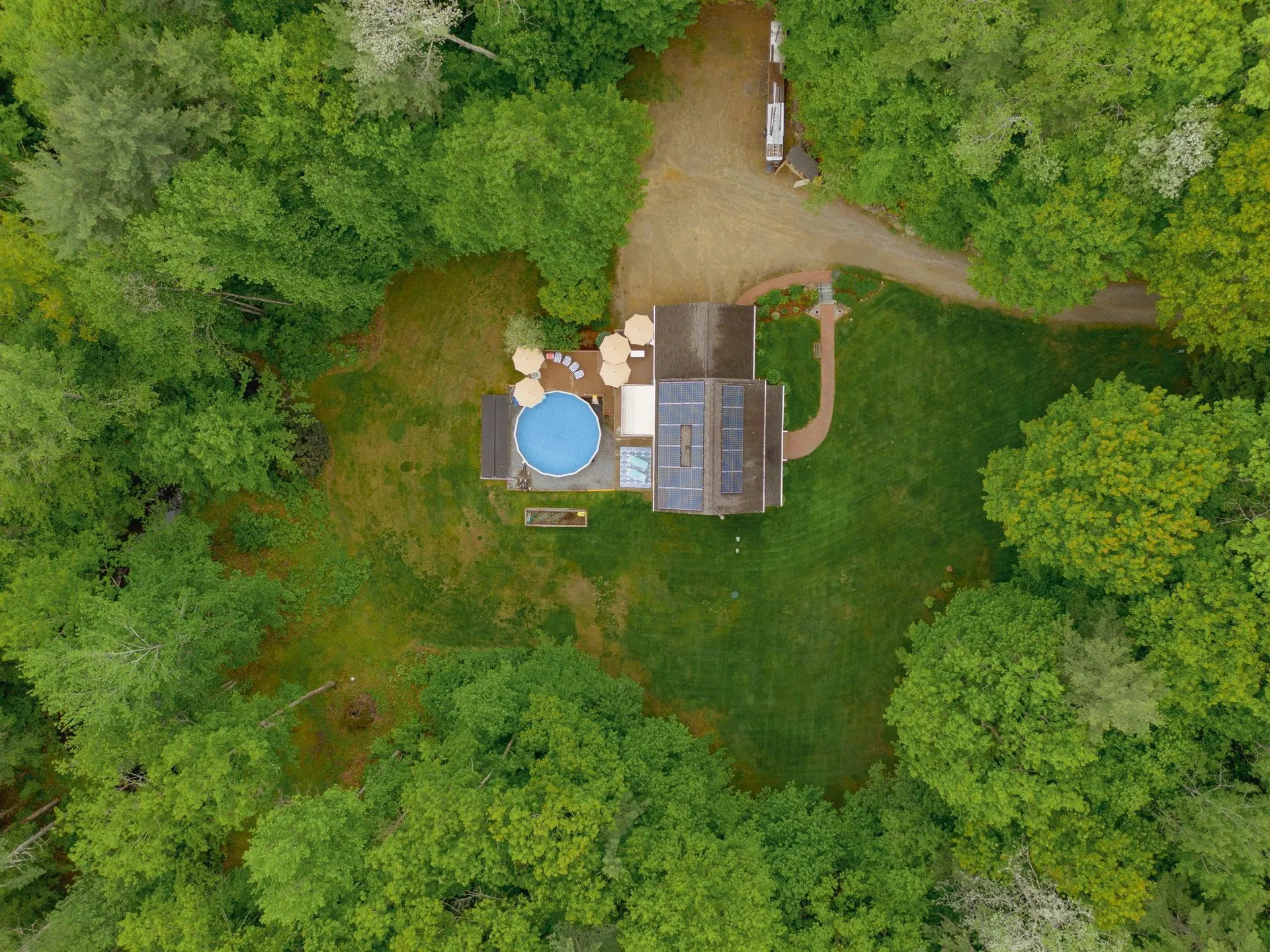 7077 Shaker Road Loudon NH 03307