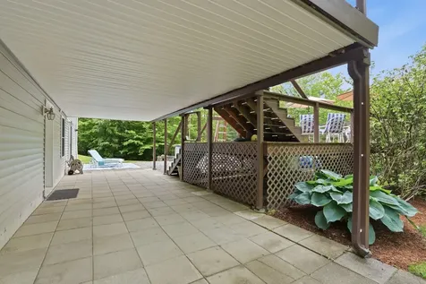 7077 Shaker Road Loudon NH 03307