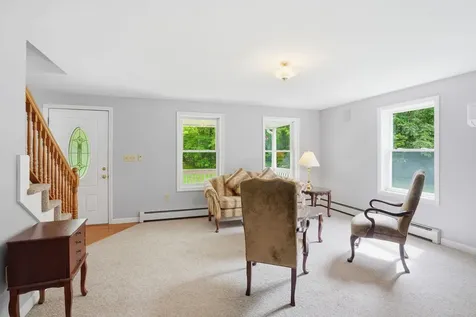 7077 Shaker Road Loudon NH 03307