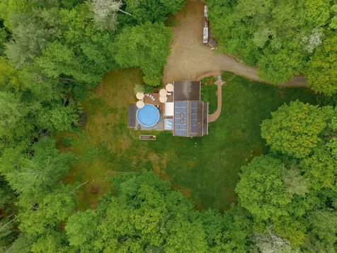 7077 Shaker Road Loudon NH 03307