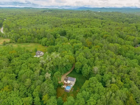 7077 Shaker Road Loudon NH 03307