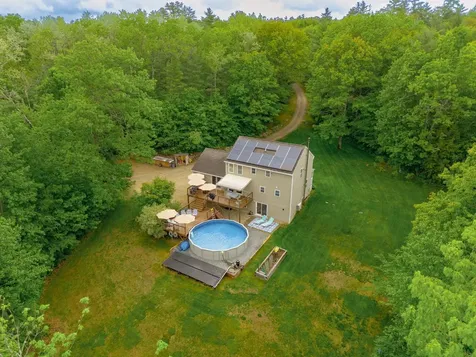 7077 Shaker Road Loudon NH 03307