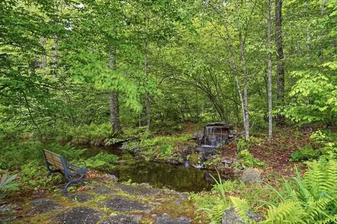 7077 Shaker Road Loudon NH 03307