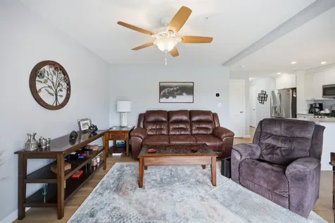 4 Autumn Lane Raymond NH 03077