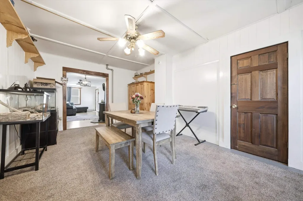 26 Center Street Walpole NH 03609-1710