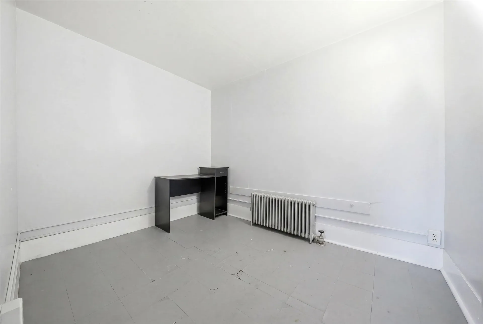 26 Center Street Walpole NH 03609-1710