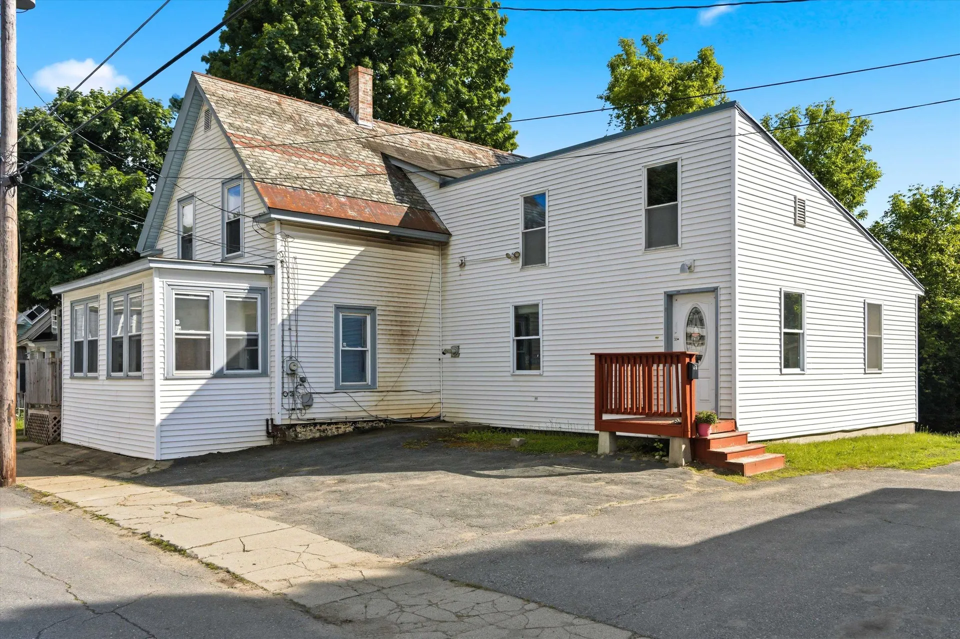26 Center Street Walpole NH 03609-1710