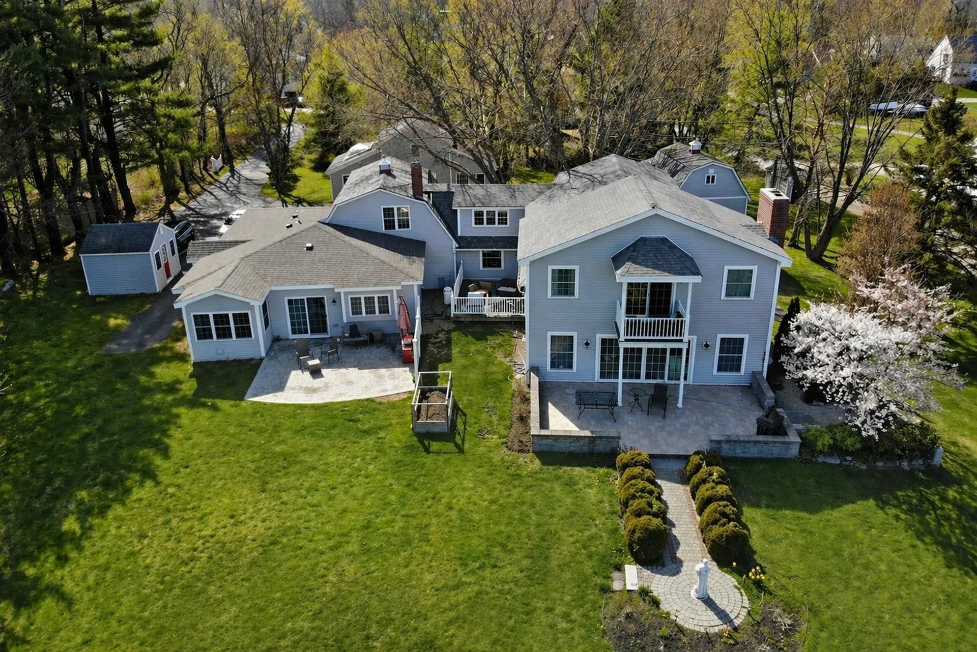 4 Spring Lane Eliot ME 03903