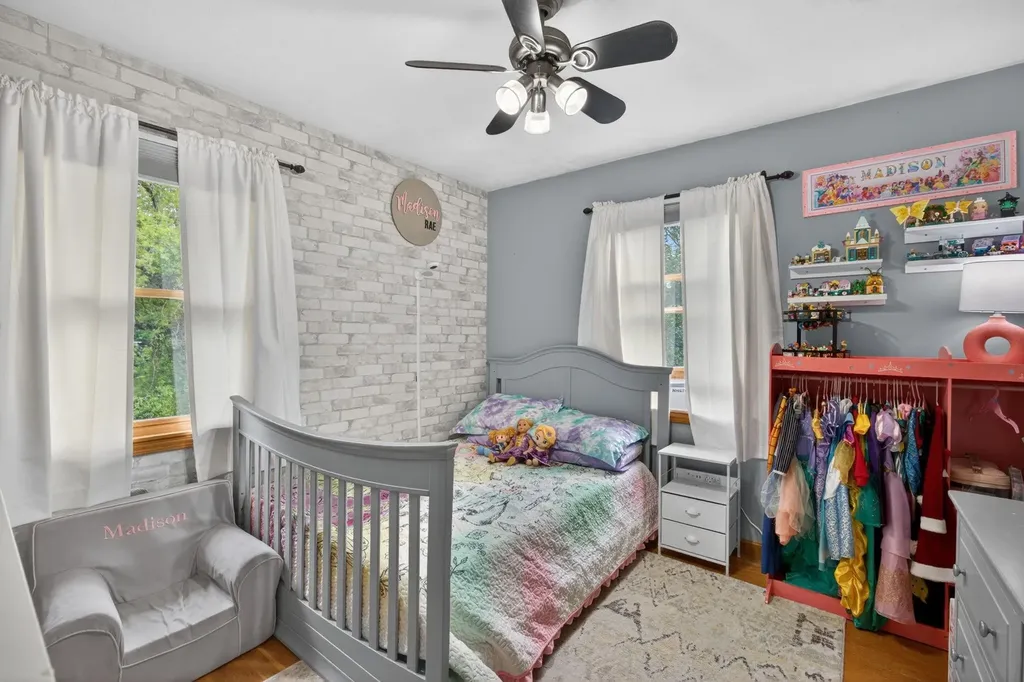 1 Newell Drive Derry NH 03038
