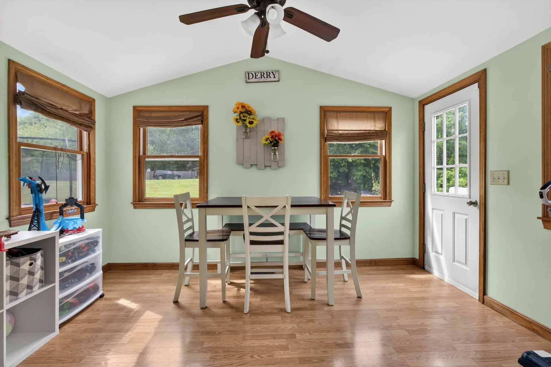 1 Newell Drive Derry NH 03038