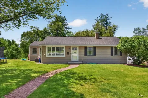 1 Newell Drive Derry NH 03038