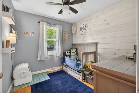 1 Newell Drive Derry NH 03038