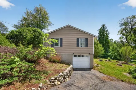 1 Newell Drive Derry NH 03038