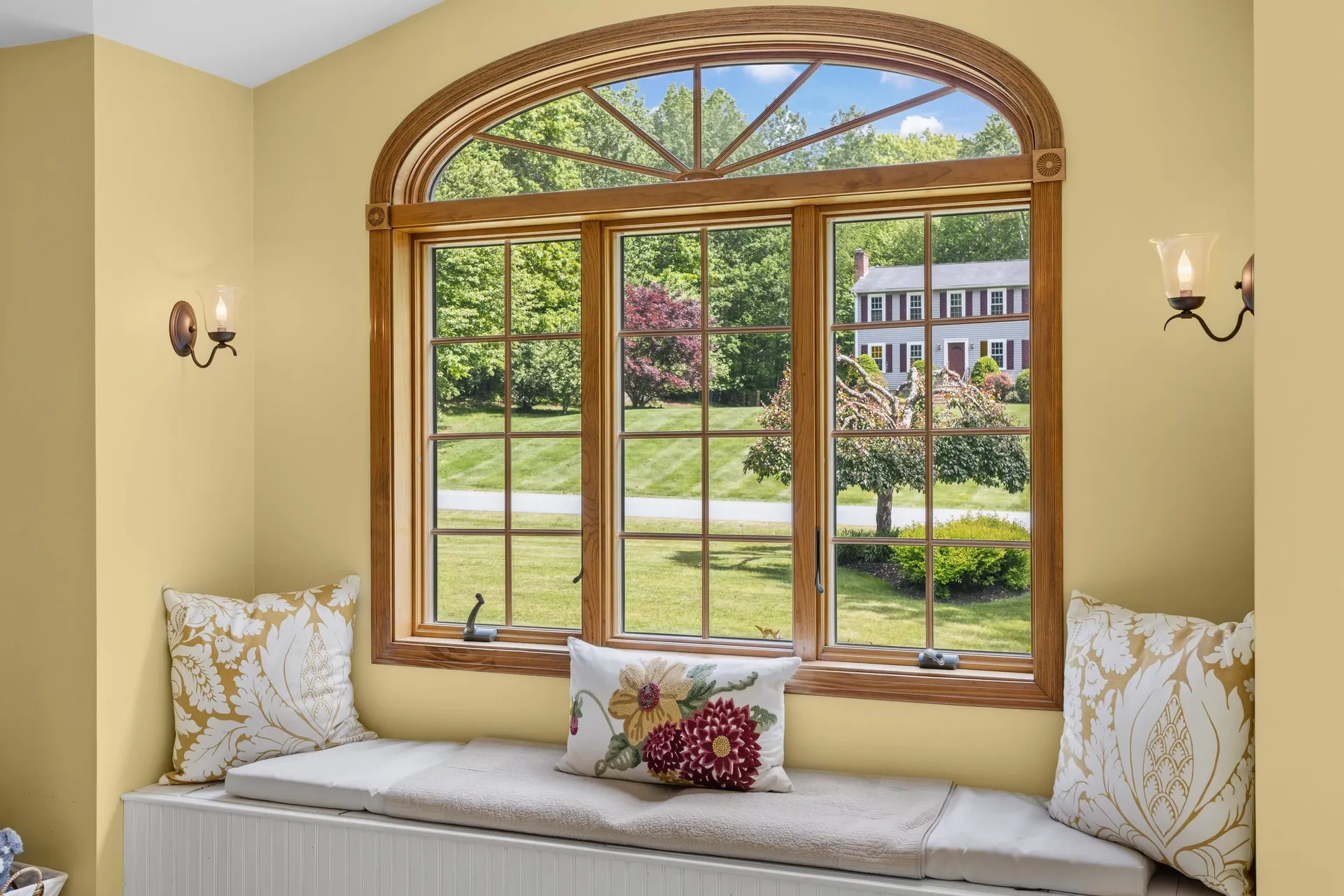 18 Paul Avenue Derry NH 03038